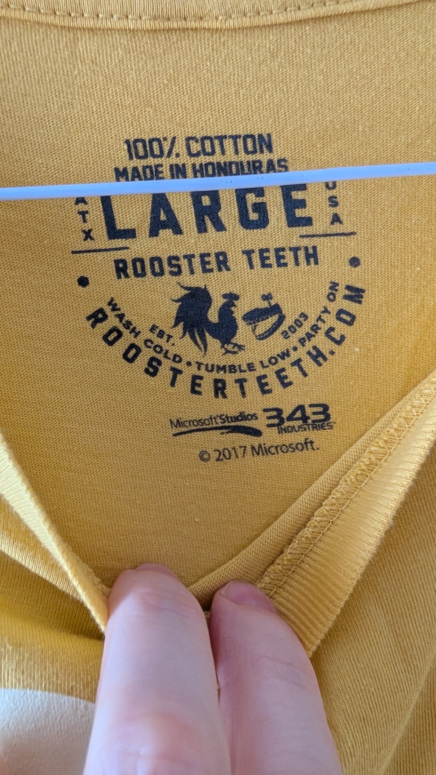 Rooster Teeth RWBY Yellow Chorus T-Shirt - L - Mens