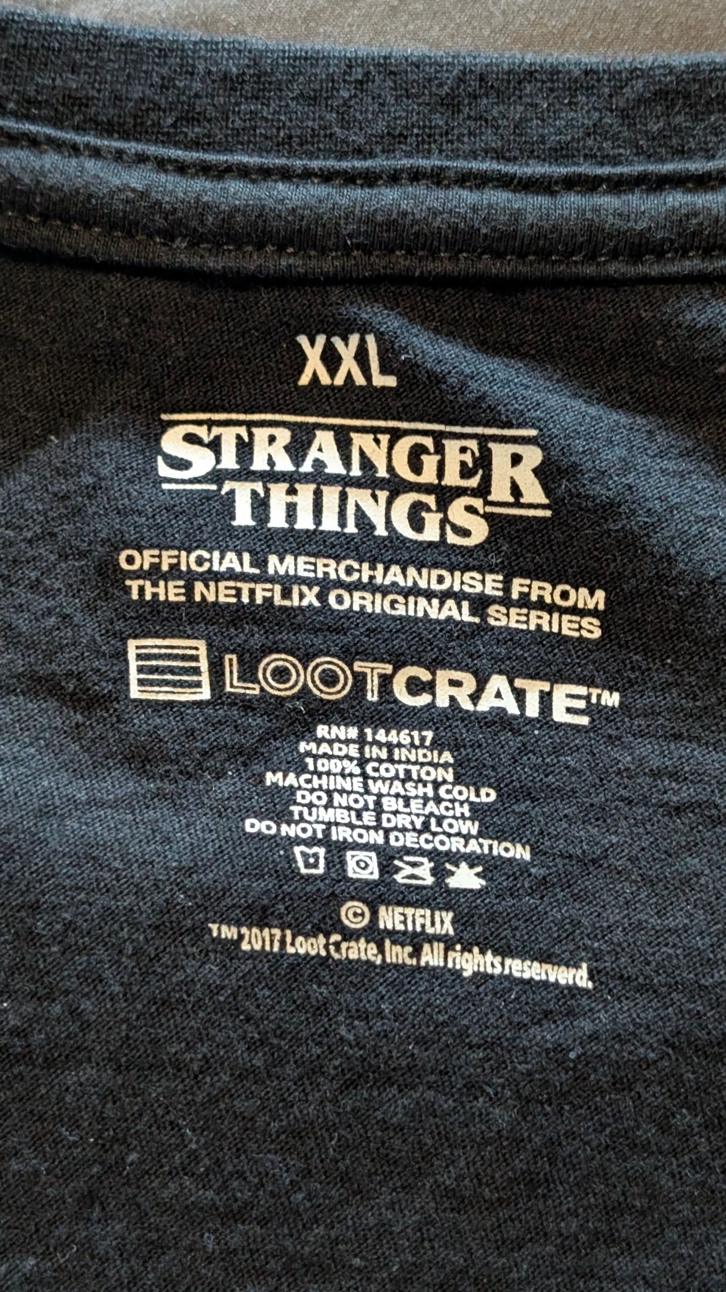 Stranger Things Loot Crate T-Shirt - XXL - Unisex