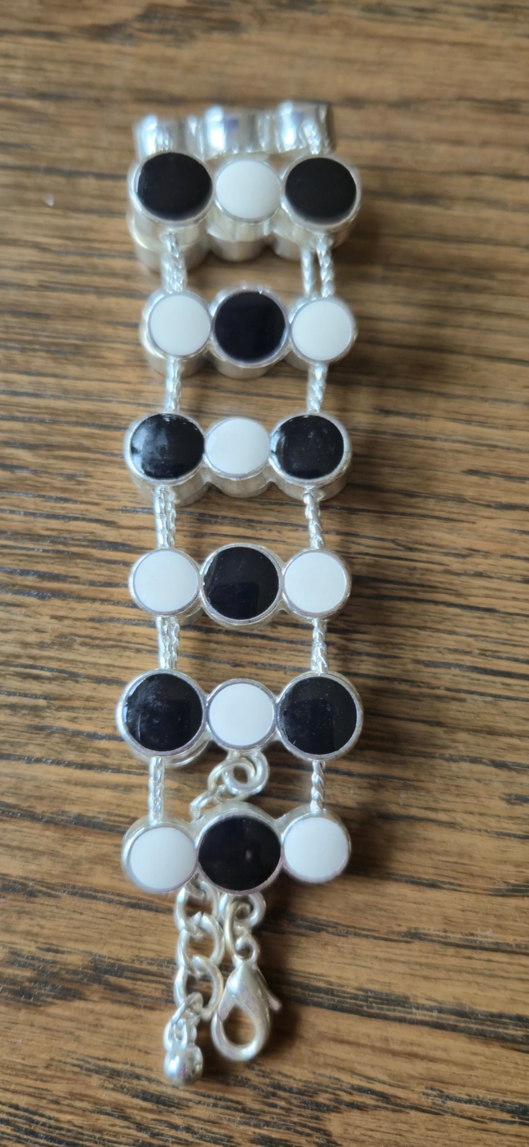 Retro 70s Style Black and White Stone Braclet