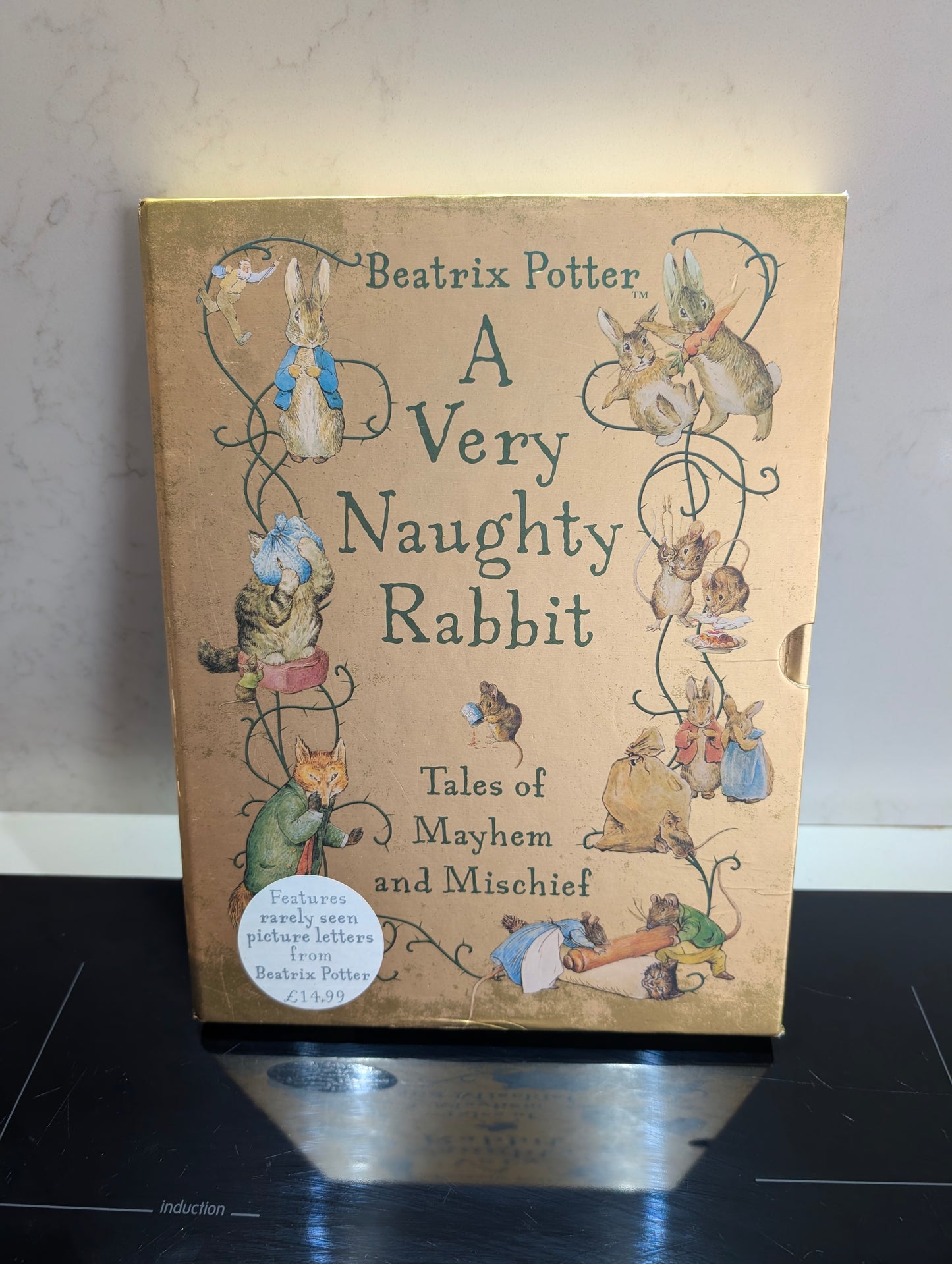 Beatrix Potter - A Very Naughty Rabbit: Tales of Mayhem & Mischief (Second Hand) (Very Good)